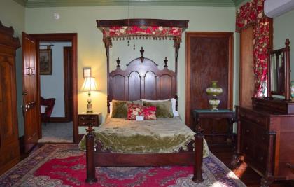 Gifford-Risley House Bed and Breakfast - image 12