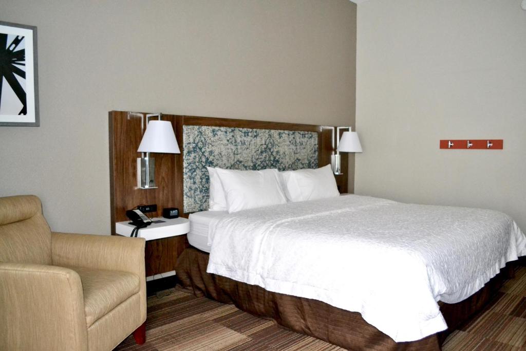 Hampton Inn Medina - image 7