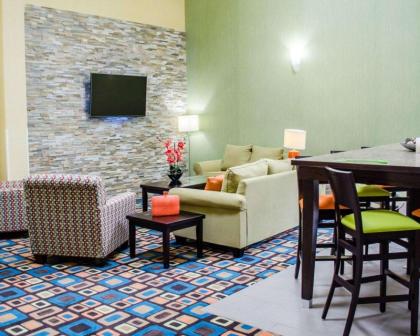 Quality Inn & Suites Medina- Akron West - image 2