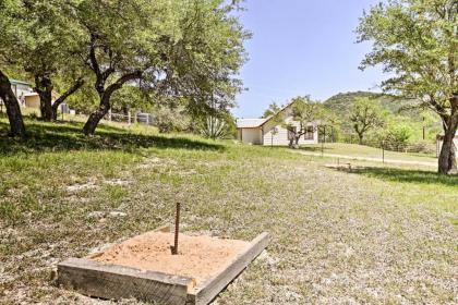 Cozy Medina Cottages with Patio and Mountain Views! - image 9