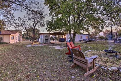 Restored Hill Country Cottage with Updated Yard! Medina