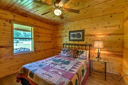 Dream Valley Mountain View Cabin with Covered Porch! - image 8