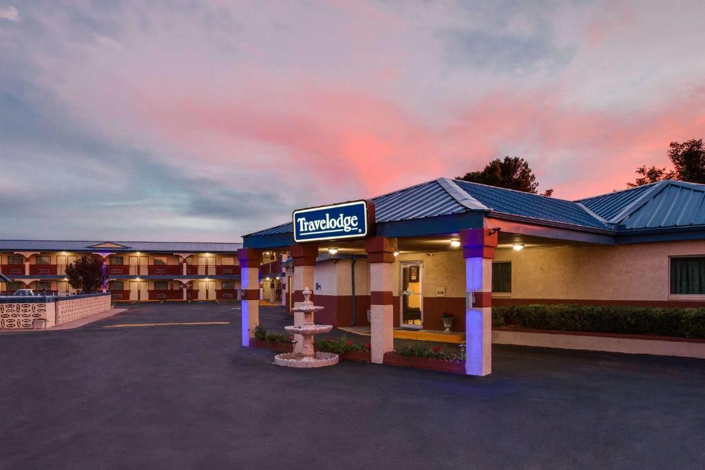 Travelodge by Wyndham Memphis - image 6