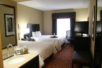 Hampton Inn & Suites Memphis-Shady Grove - image 2