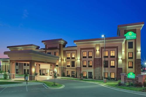 La Quinta by Wyndham Memphis Wolfchase - main image