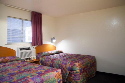 InTown Suites Extended Stay Memphis TN - Ridgeway Road - image 4