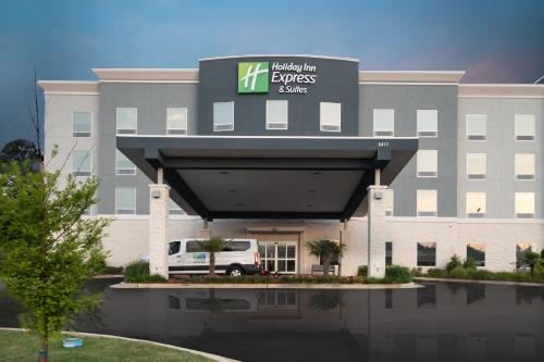 Holiday Inn Express & Suites Memphis Arpt Elvis Presley Blv an IHG Hotel - main image