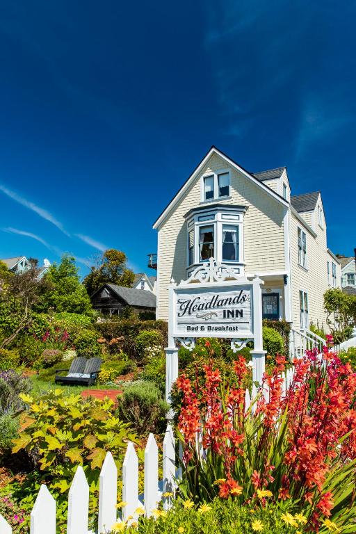 Headlands Inn Bed and Breakfast - main image