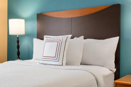 Fairfield Inn & Suites Minneapolis-St. Paul Airport - image 5