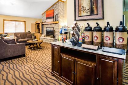 AmericInn by Wyndham Menomonie - image 10