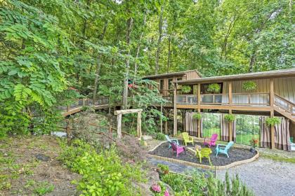 Intimate Treehouse Retreat for 2 by Mentone! - image 11