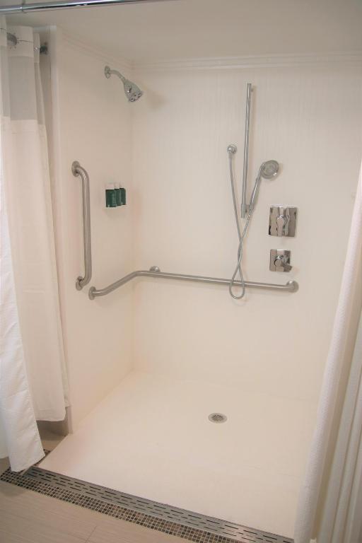 Residence Inn by Marriott Cleveland Mentor - image 2