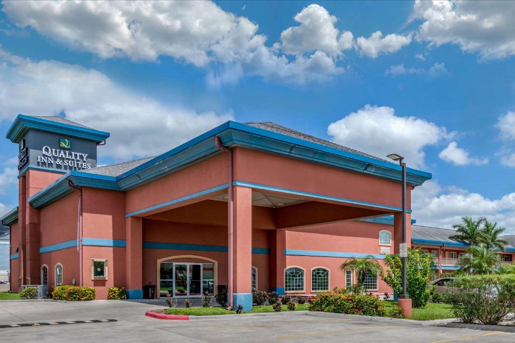 Quality Inn & Suites at The Outlets Mercedes/Weslaco - main image