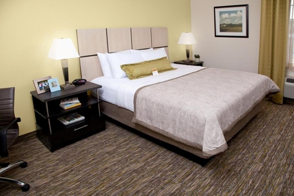 Candlewood Suites Grove City - Outlet Center an IHG Hotel - image 5