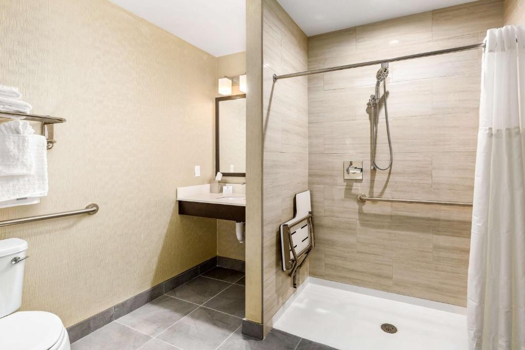 Best Western Plus Philadelphia-Pennsauken Hotel - image 7