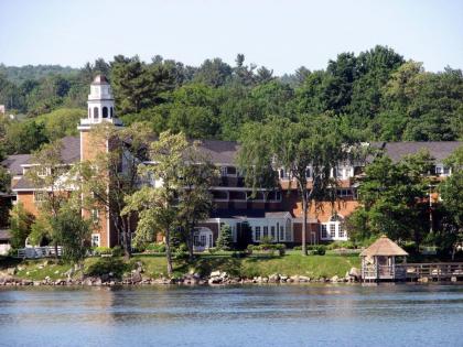 Mill Falls at the Lake - image 8