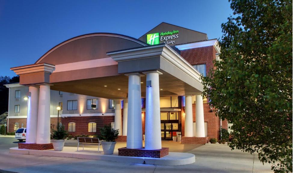 Holiday Inn Express Hotel & Suites Meridian an IHG Hotel - main image