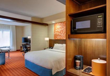 Fairfield Inn & Suites by Marriott Meridian - image 9