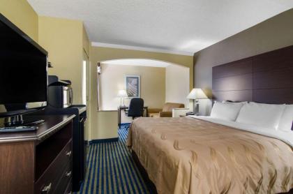 Quality Inn Merriam Kansas City - image 13