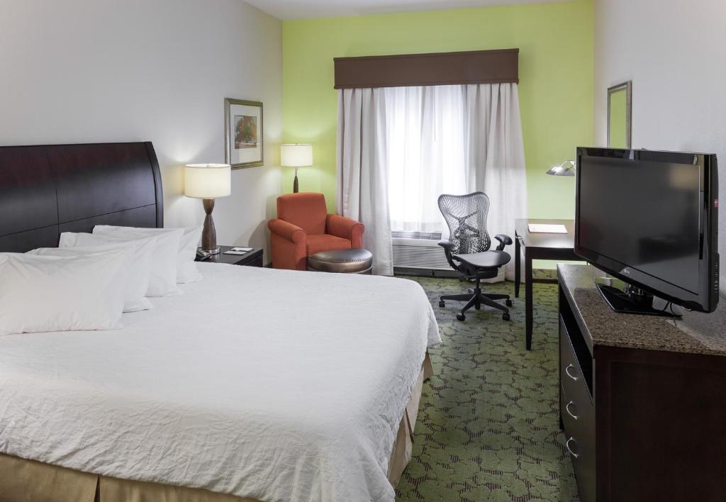 Hilton Garden Inn Merrillville - image 4