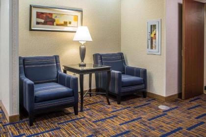 Clarion Inn Merrillville - image 4