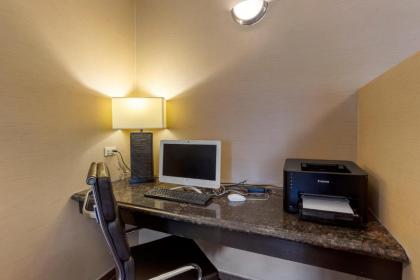 Comfort Inn Hobart - Merrillville - image 13