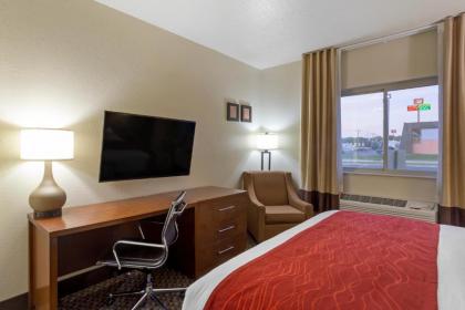 Comfort Inn Hobart - Merrillville - image 8