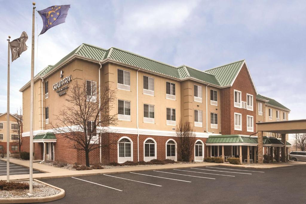 Country Inn & Suites by Radisson Merrillville IN - main image