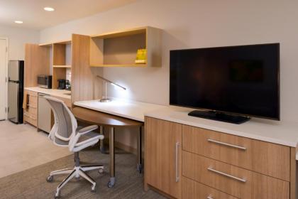 Home2 Suites By Hilton Merrillville - image 9