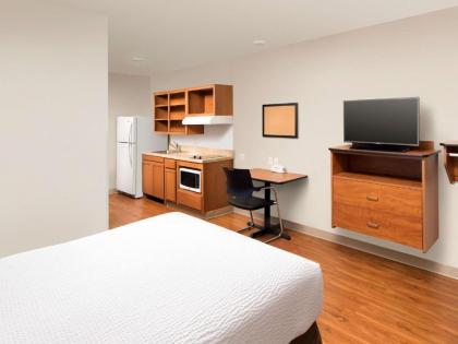 WoodSpring Suites Merrillville - image 10