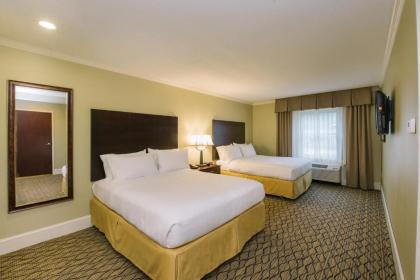Holiday Inn Express and Suites Merrimack an IHG Hotel - image 13