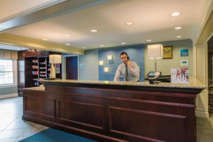 Holiday Inn Express and Suites Merrimack an IHG Hotel - image 8