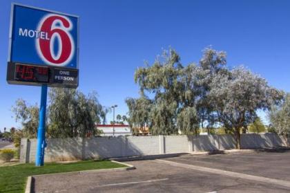 Motel 6 Mesa North - image 2