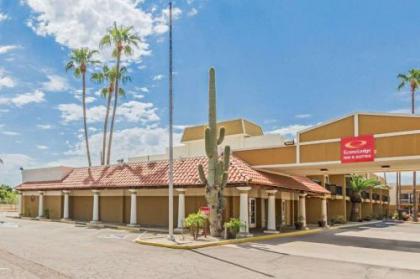 Econo Lodge Inn & Suites Mesa - image 3