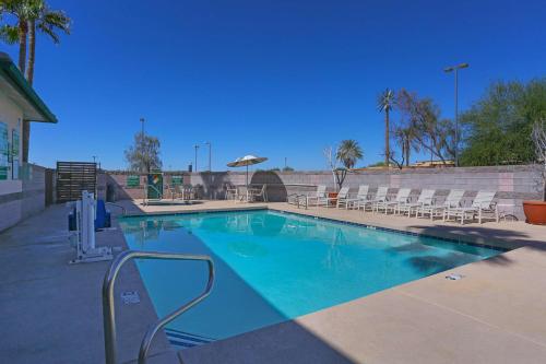 Best Western Superstition Springs Inn - main image