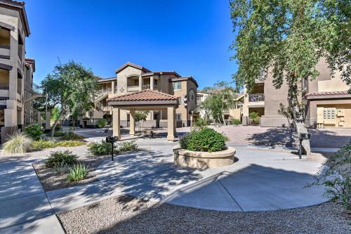 Coyote Landing Condo with Private Patio and Pool Access - image 5