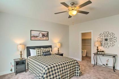 Stylish Mesa Townhome 8 Mi to Usery Mtn Park - image 12