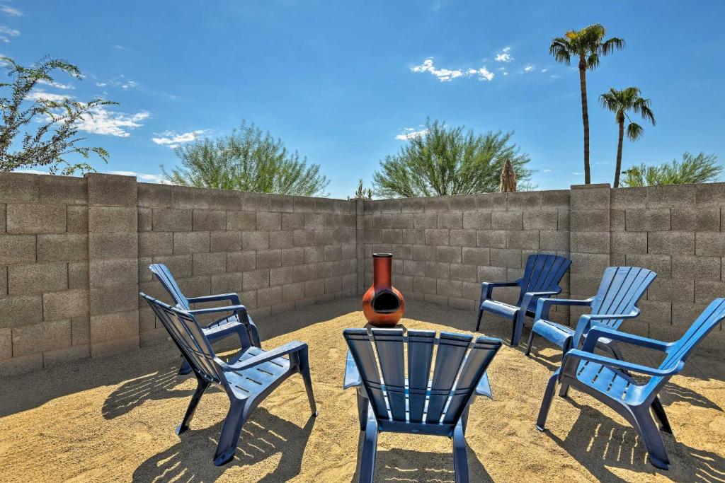 Newly Remodeled Mesa Home with Backyard and Fire Pit! - image 5