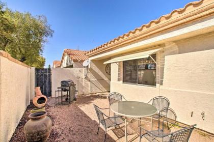 Sun-Soaked Mesa Townhome 18 Mi to Phoenix! - image 2