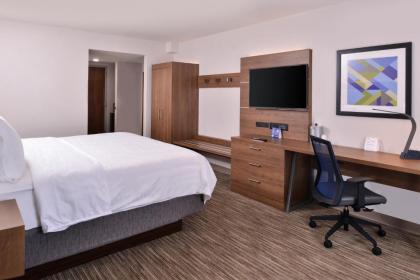 Holiday Inn Express Hotel and Suites Mesquite an IHG Hotel - image 14