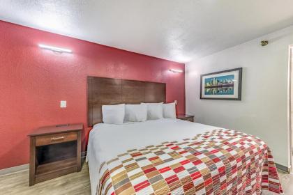 Red Roof Inn Dallas - Mesquite - image 14