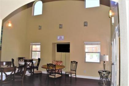 3 Bedroom condo in Mesquite #210 - image 3