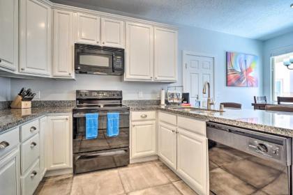 Downtown Resort Condo with Pool Golf and Gamble! - image 11