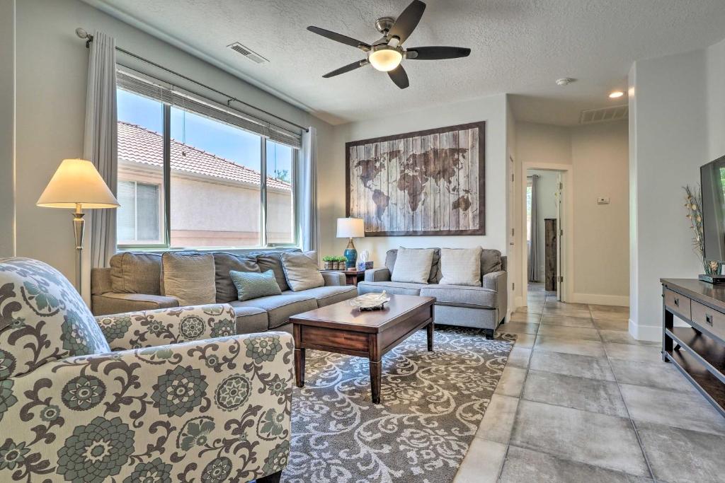 Downtown Resort Condo with Pool Golf and Gamble! - image 5