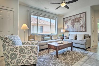 Downtown Resort Condo with Pool Golf and Gamble! - image 6