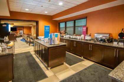 Hampton Inn Metairie - image 14