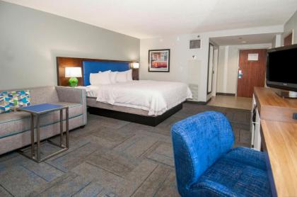 Hampton Inn Metairie - image 3