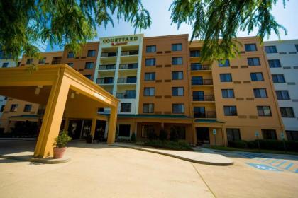 Courtyard by Marriott New Orleans Metairie - image 14