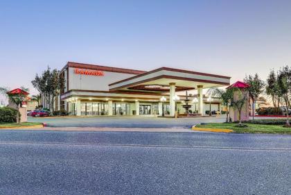 Ramada by Wyndham Metairie New Orleans Airport - image 8