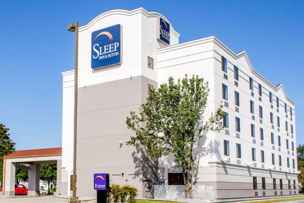 Sleep Inn & Suites Metairie - main image